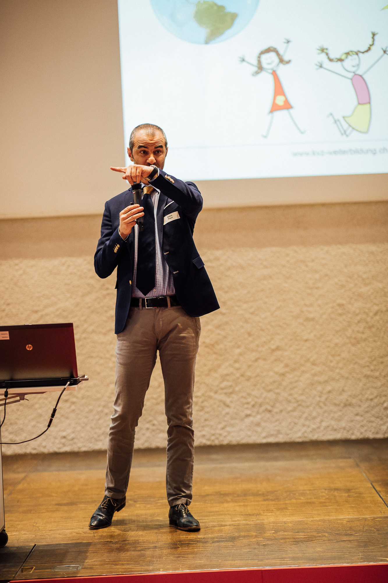 Export x3 1DX22417 KVZ Diplomfeier Handelsschule&HWD