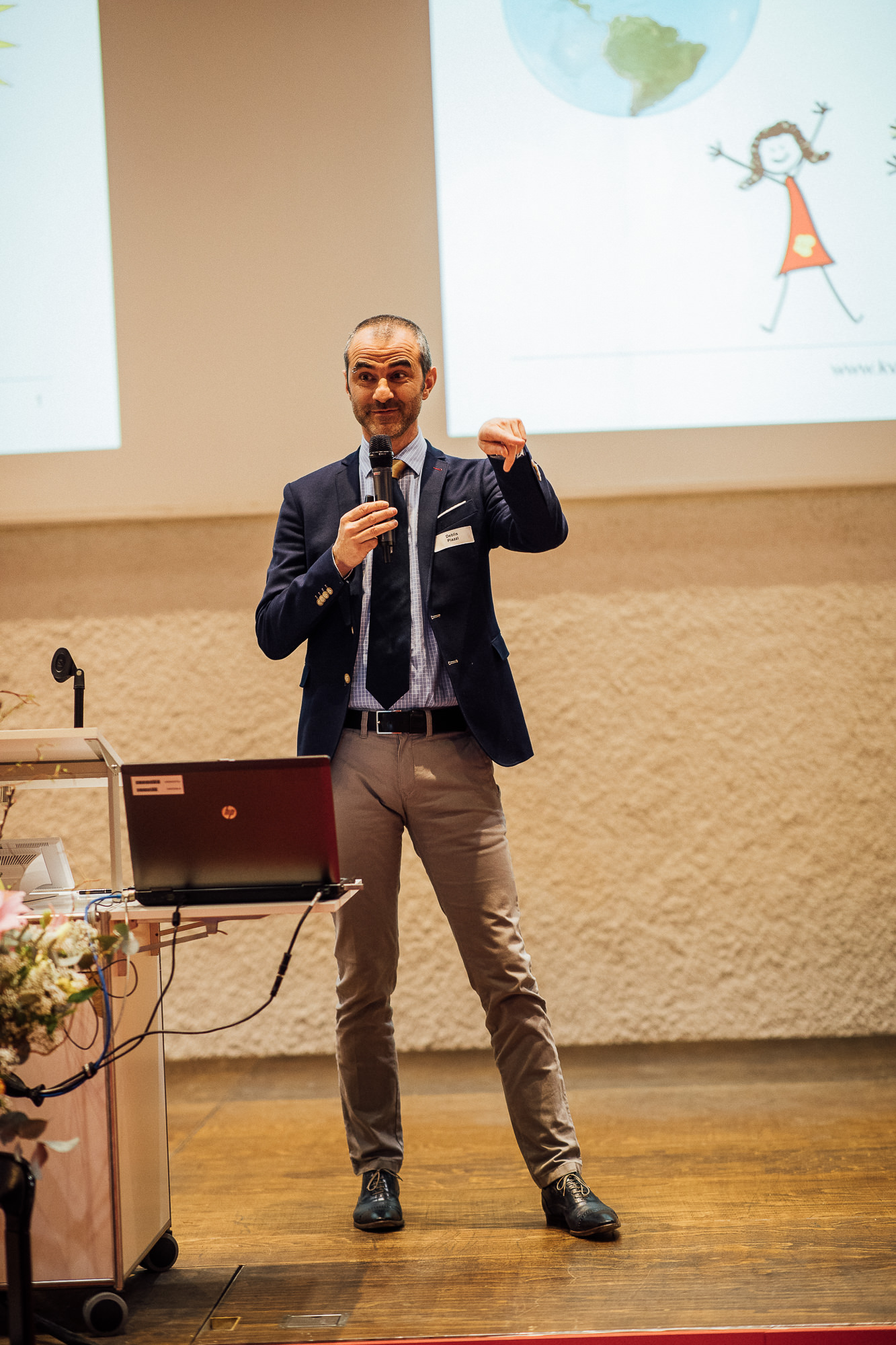 Export x3 1DX22418 KVZ Diplomfeier Handelsschule&HWD