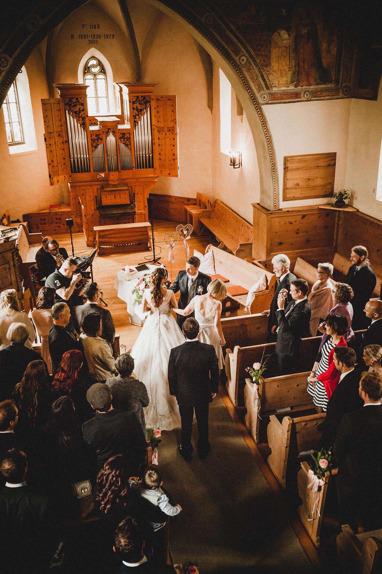 Nina und Richard hochzeit berguen kurhaus 0959