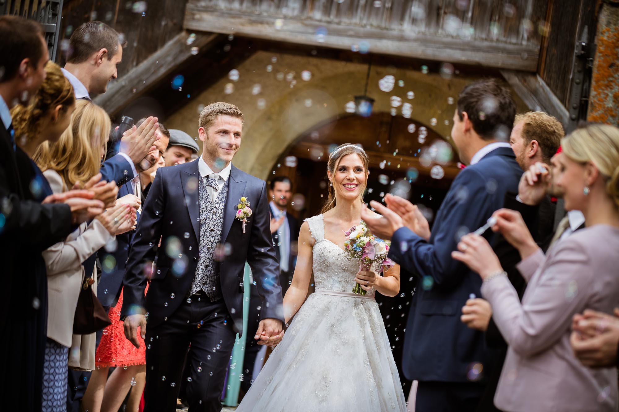 Nina und Richard hochzeit berguen kurhaus 24159